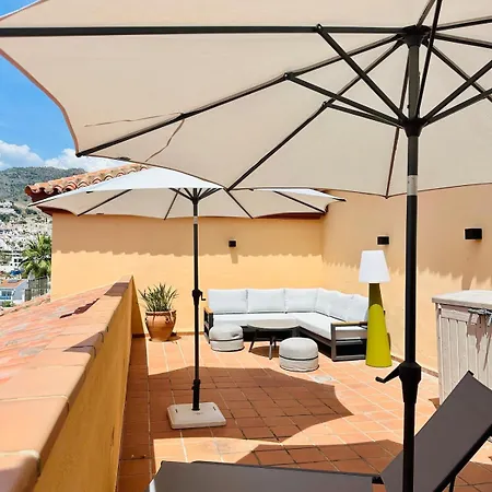 아파트 Beautiful Penthouse With Rooftop & Pool Close To Burriana 네르하