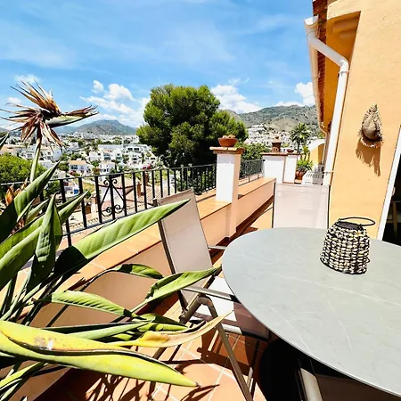아파트 Beautiful Penthouse With Rooftop & Pool Close To Burriana 네르하